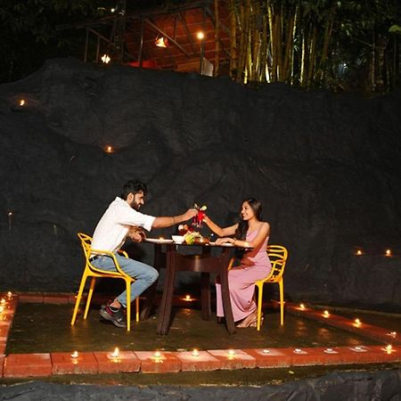 Clay Resort By Bestinn Leisure - Wayanad Padinjarathara Bagian luar foto
